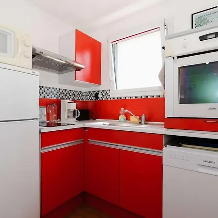 T2, Proche Plage Apartment *